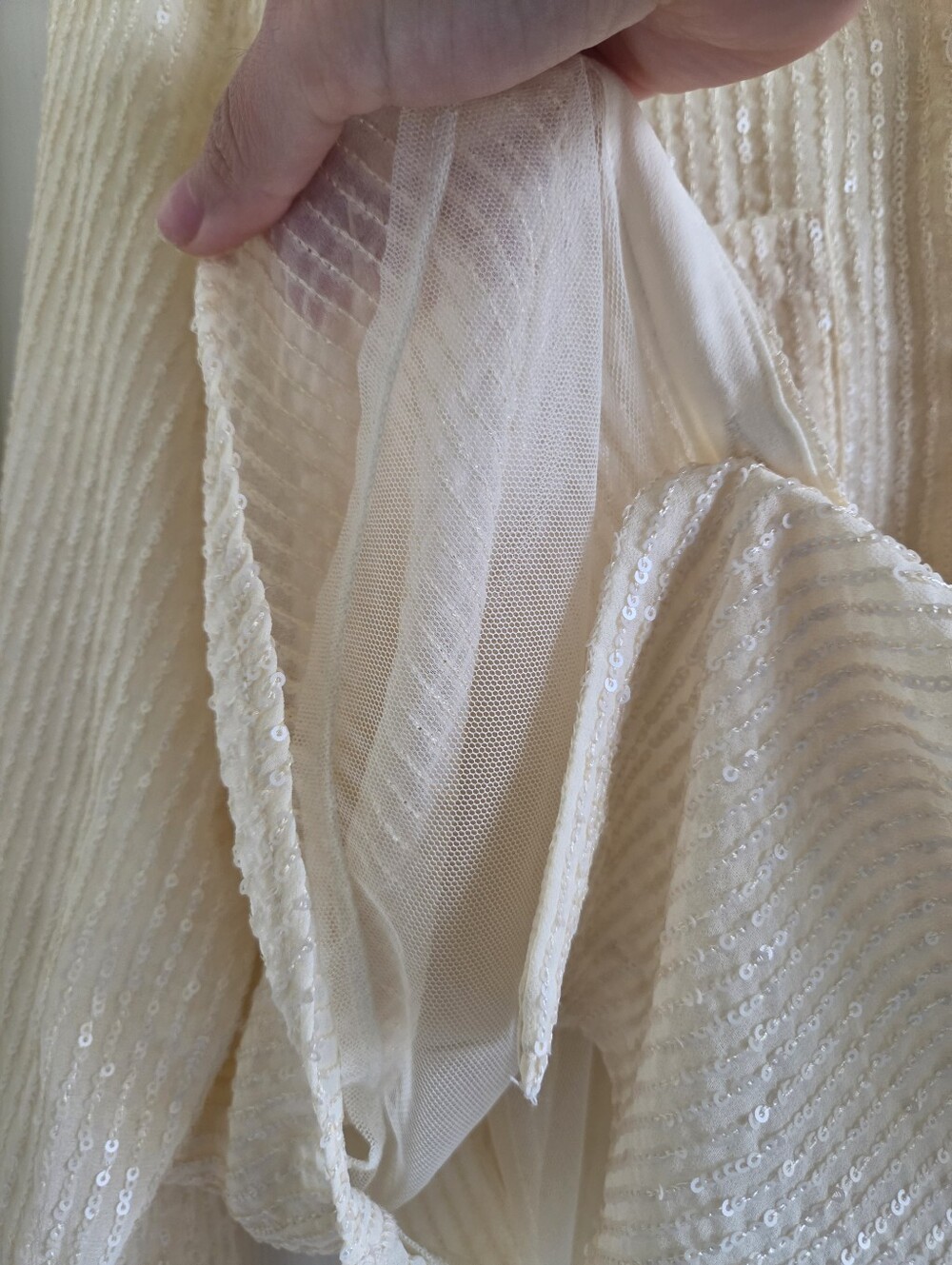 Anthropologie The Remie Sequin Button Down Shirt Cream Ivory Blouse Size M - Picture 5 of 9